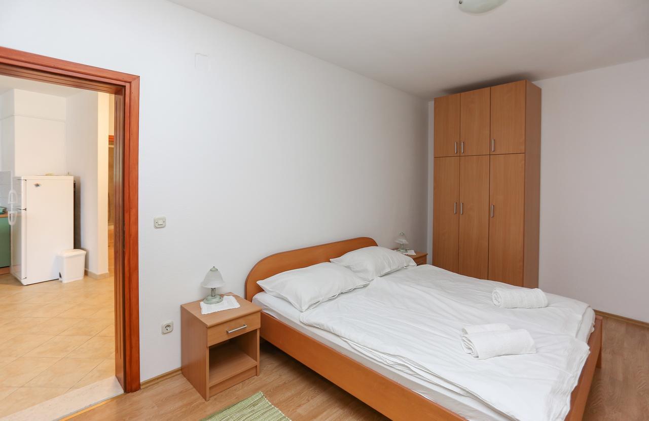 Apartments Laguna 2 Bol Zewnętrze zdjęcie