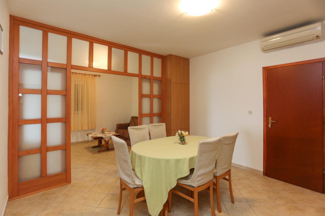 Apartments Laguna 2 Bol Zewnętrze zdjęcie