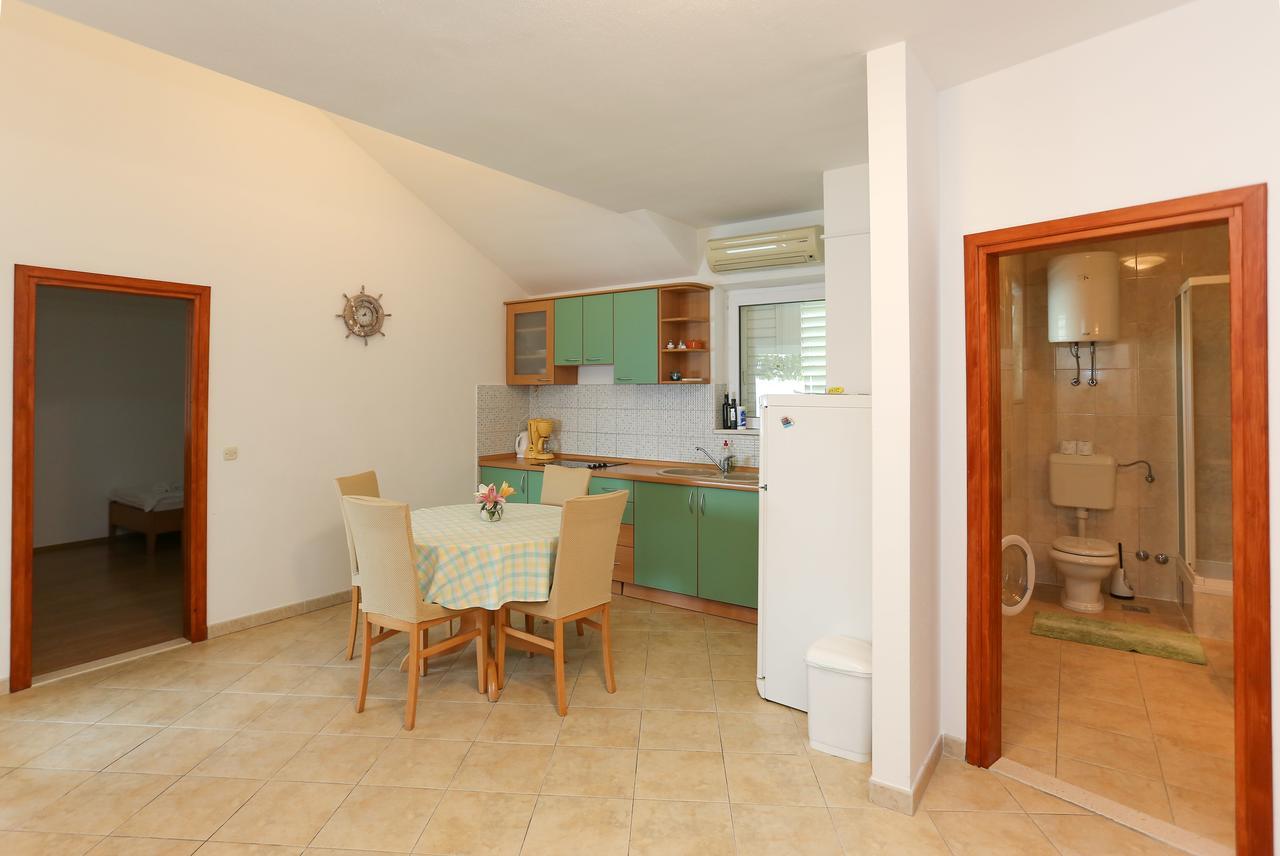 Apartments Laguna 2 Bol Zewnętrze zdjęcie